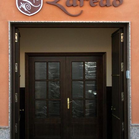 ホテル Hospederia Laredo ラ・カルロータ エクステリア 写真